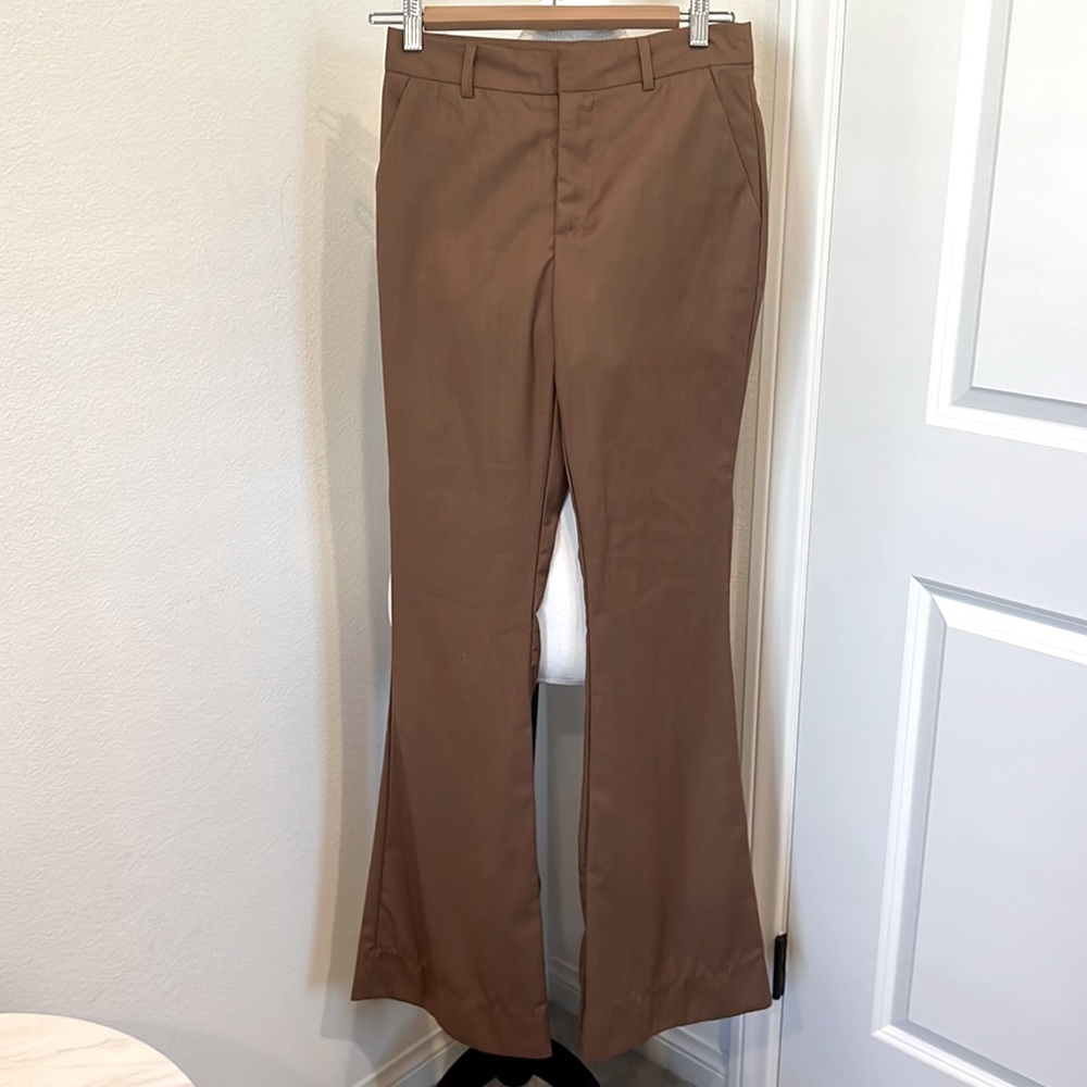 BB Dakota Brown Flared Pants - Size 0